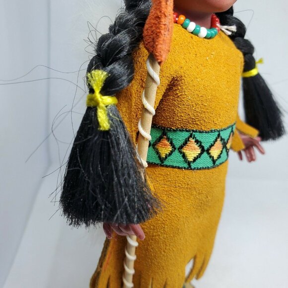 Indien Art Eskimo Doll Moving Eyelids Real Wood Stand Authentic Clothing Vintage - Picture 4 of 12